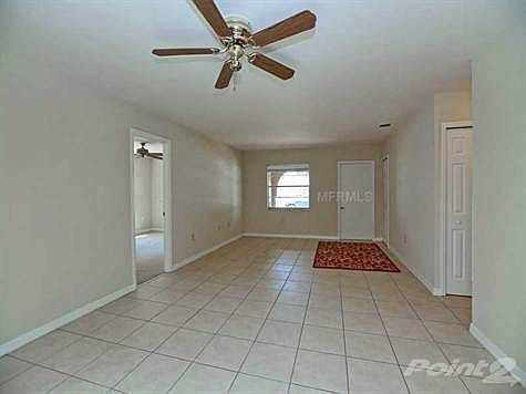 5th image of 461 Whippoorwill Dr