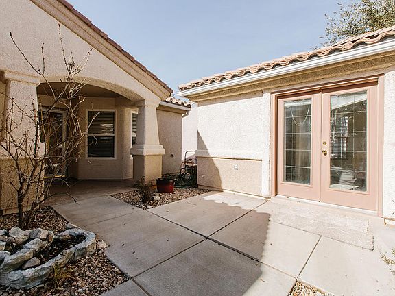 3rd image of 4313 S Windsong Way