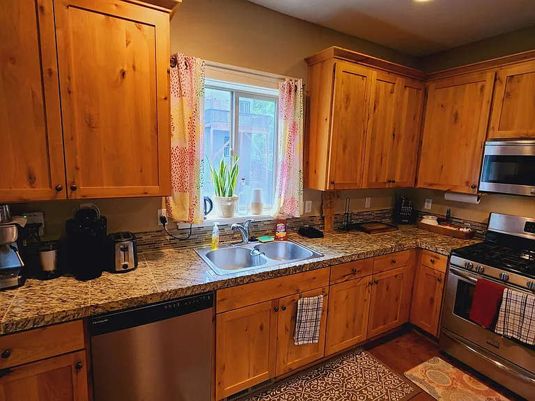 2555 Timberline Ln — Photo 18