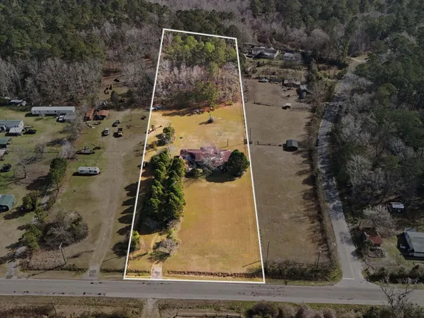 1364 Highway 35, Saint Stephen, SC 29479