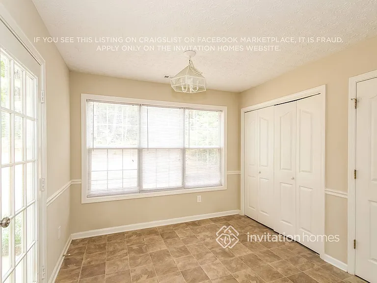 180 Eastfield Ct — Photo 10