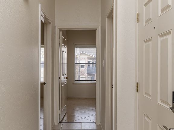 3rd image of 77 Santa Isabel Blvd APT G2