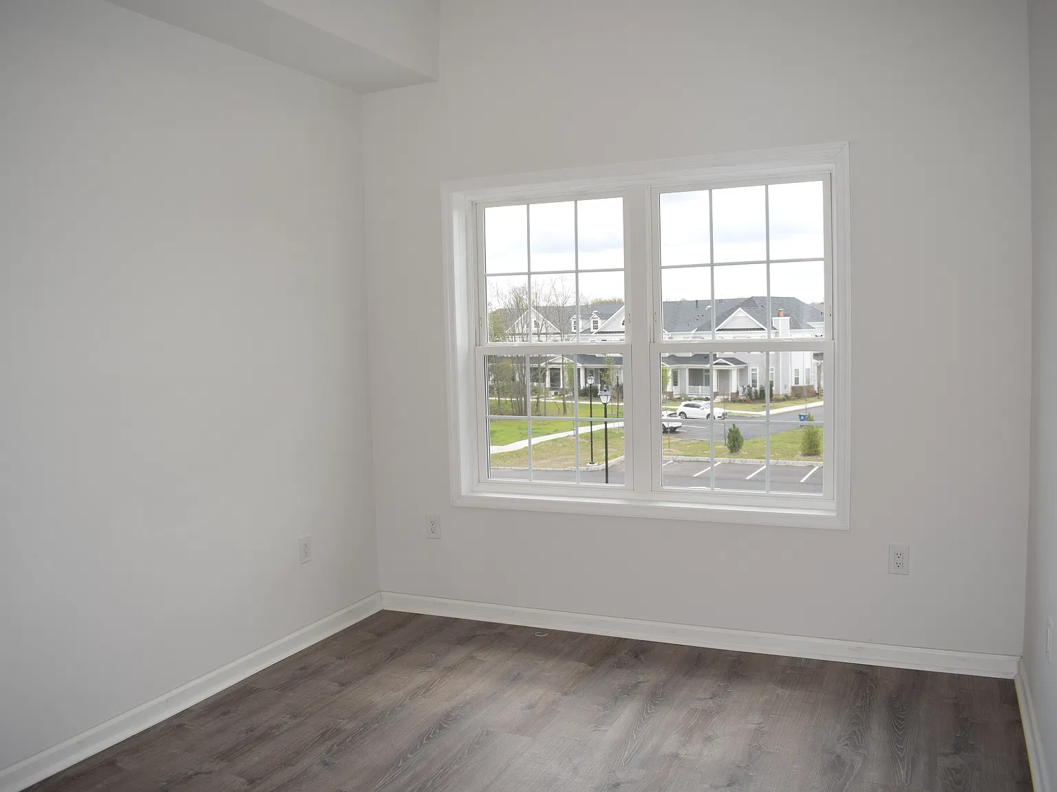 2 bed, $2,500 — Photo 4