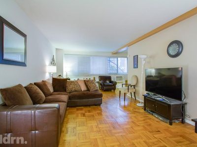 240 E 55th St, New York, NY, 10022