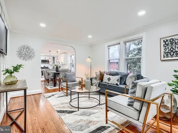34 Henry Ave, Baltimore, MD 21236
