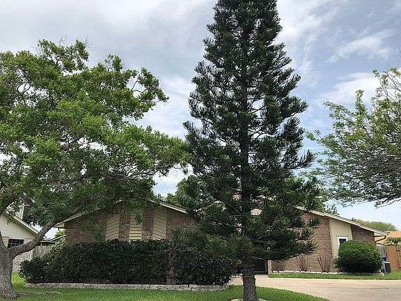 2nd image of 2533 Chuckster Dr