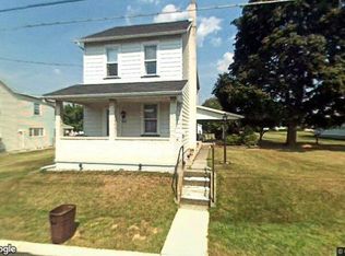 2121 N 3rd Ave, Whitehall, PA 18052