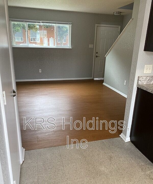 1st image of 4355 Newsome Dr