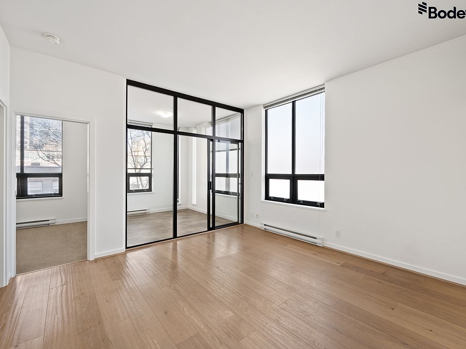 1st image of 531 Beatty St