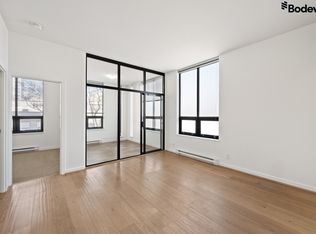 531 Beatty St, Vancouver, BC V6B0C5