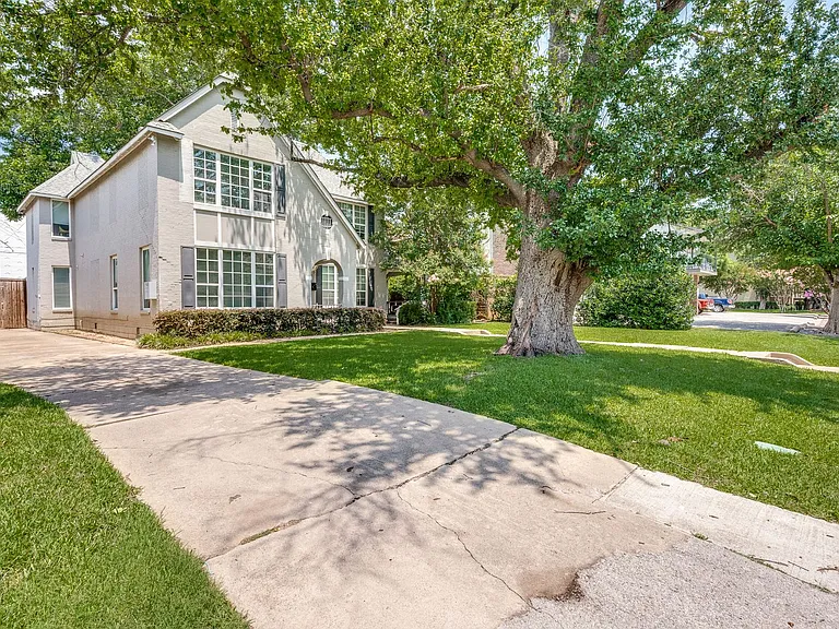 3912 Rawlins St — Photo 25