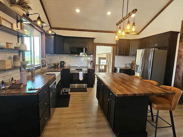 43715 Round Butte Rd — Photo 8