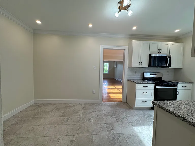 The kitchen Space - so much