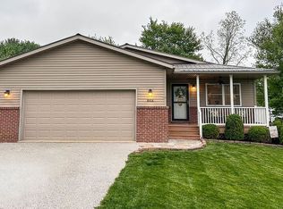 866 Winesap Dr, Howard, OH 43028
