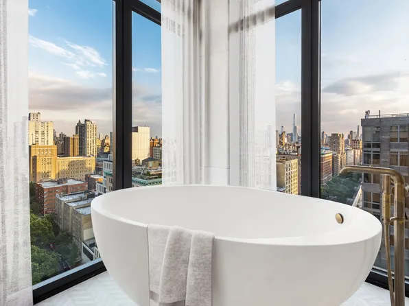 2505 Broadway image 7 of 10