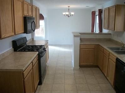 4th image of 5323 Feather Rock Pl NW