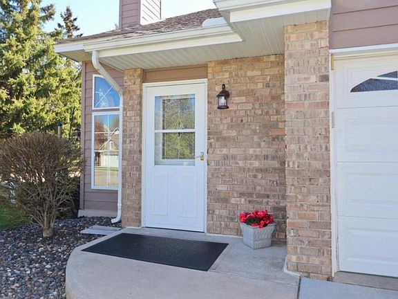 3rd image of 1283 99th Ct NE