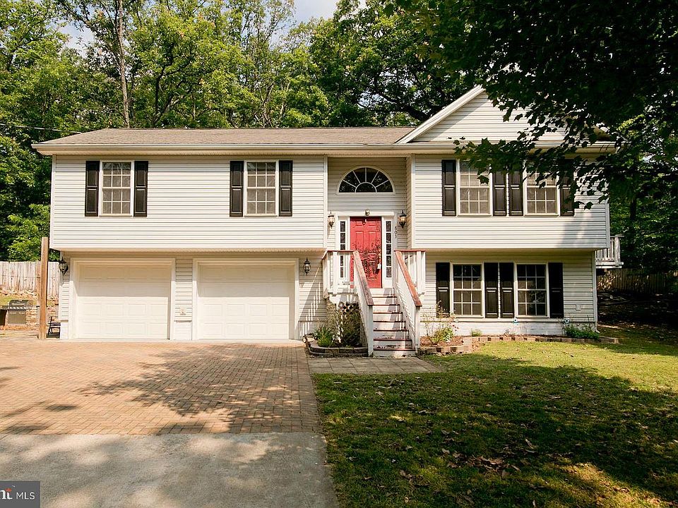 1st image of 803 Crow Dr