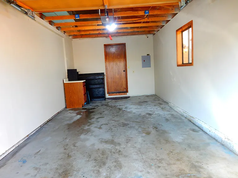 29983 Hilltop Dr #2 — Photo 31