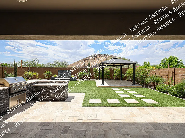 1829 E Saguaro Park Ln — Photo 90