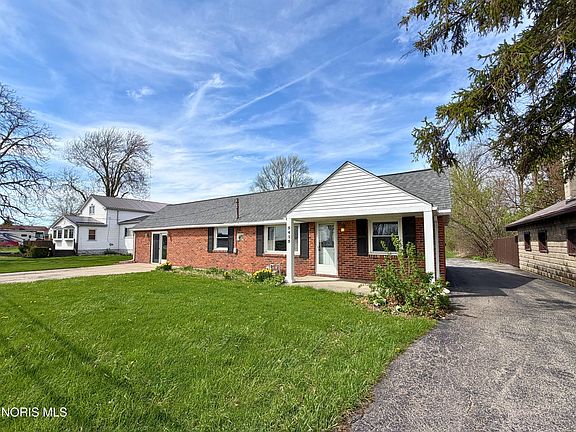 3rd image of 5415 Seaman Rd