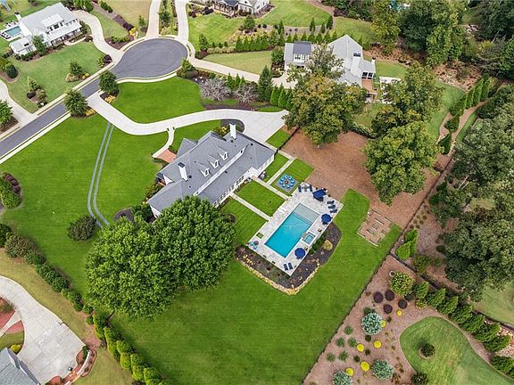 3rd image of 1505 Bon Endriot Ct