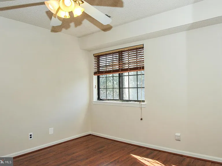 6009 Curtier Dr #C — Photo 13