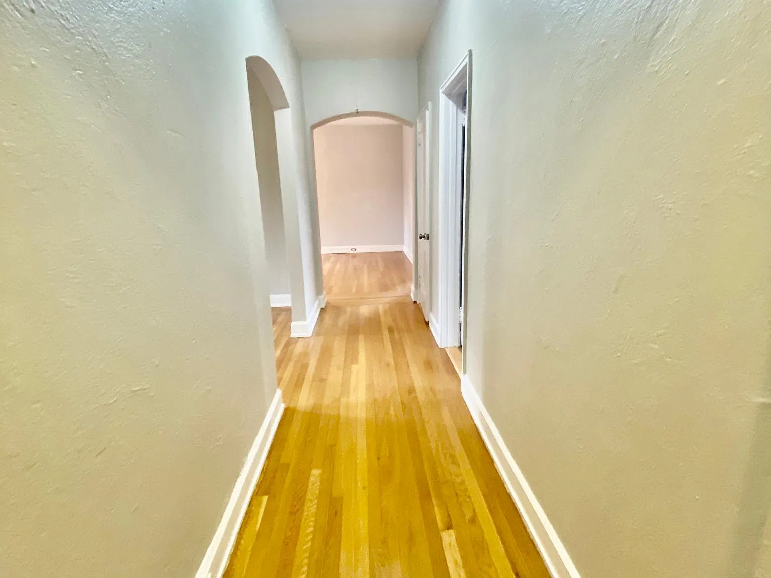 Drake Ave, New Rochelle — Photo 3