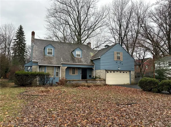 15892 Fenemore Rd, East Cleveland, OH 44112