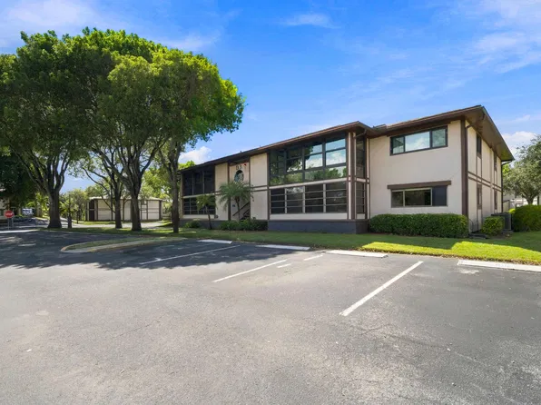 9965 N BELFORT Circle #209, Tamarac, FL 33321
