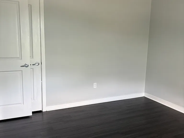 49 Taylor Ave — Photo 7