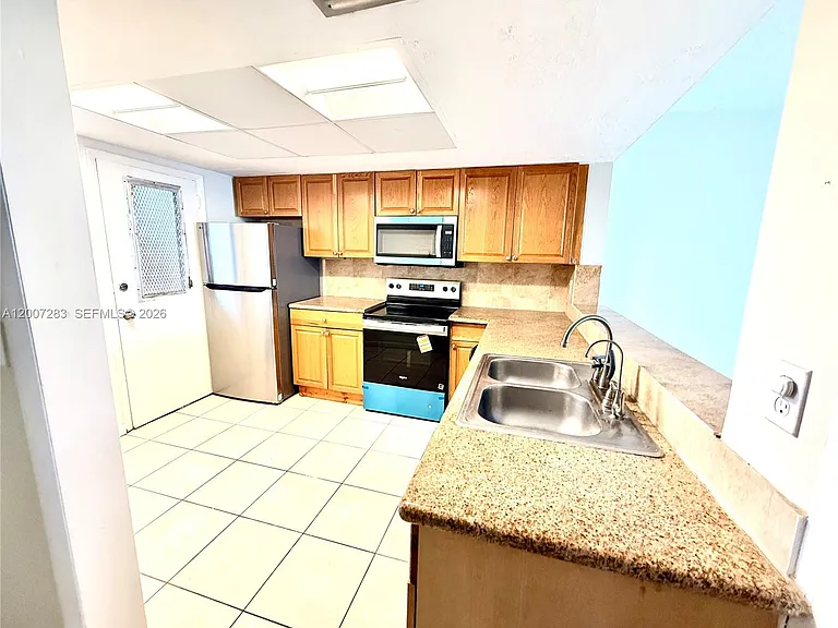 1591 NE Miami Gardens Dr #205 — Photo 20
