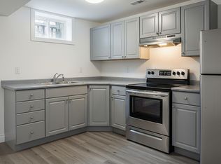 8437 Cushing Ct SW #BASEMENT, Edmonton, AB T6W 3L3