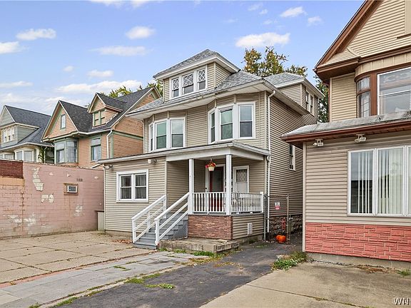 3rd image of 2235 Seneca St
