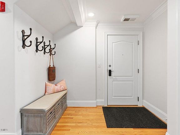 3rd image of 305 S Lake Park Boulevard #105