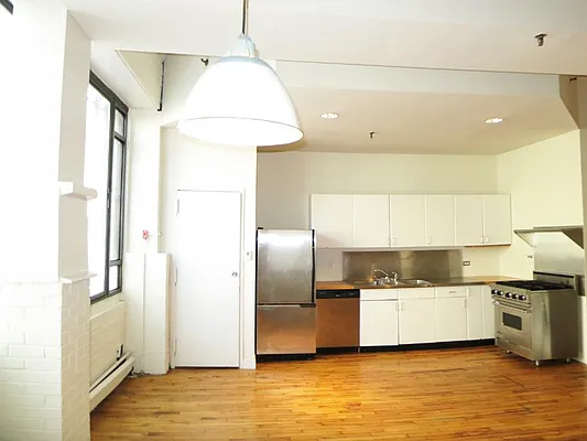 Rented by Brooklyn Bridge | media 1