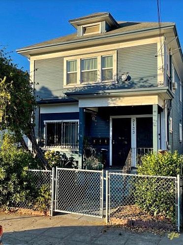 1st image of 2133 E 24th St #C