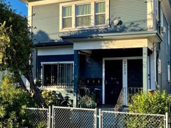 2133 E 24th St #C, Oakland, CA 94606