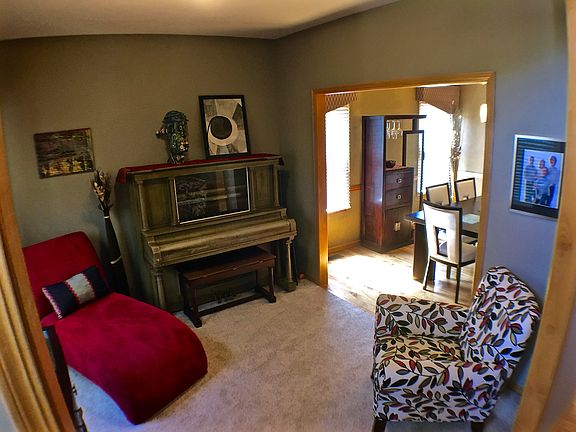 5th image of 7525 Plum Creek Dr