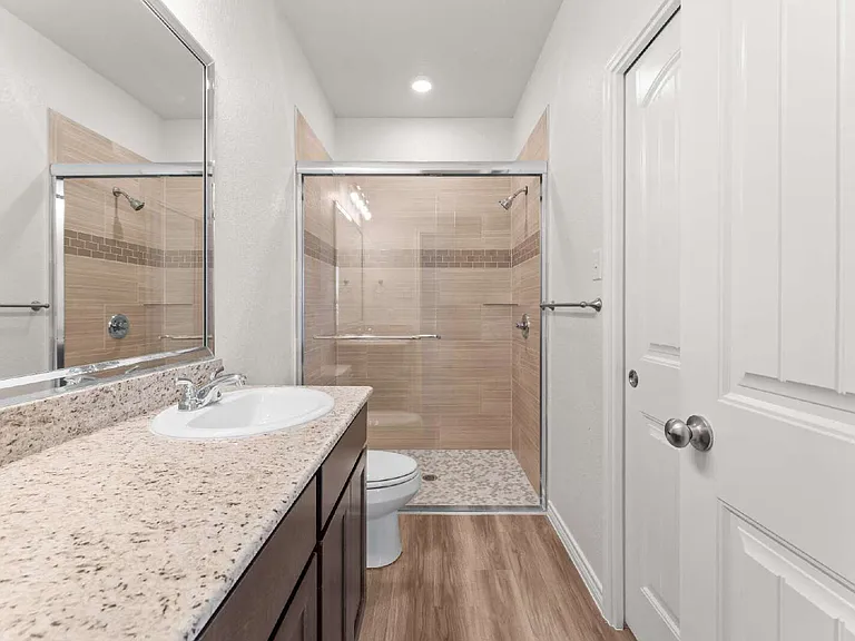 1114 Zora Dr #A — Photo 11