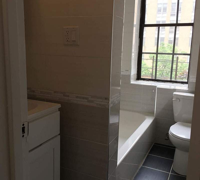 2nd image of 2850 Bronx Park E APT Q51