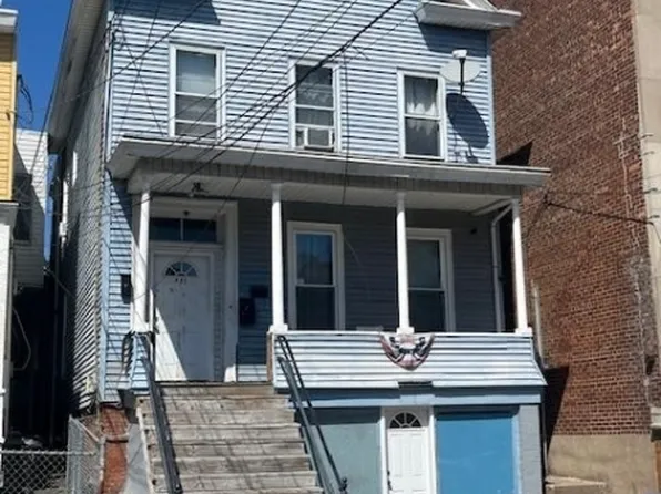 112 Washington Pl, Passaic City, NJ 07055
