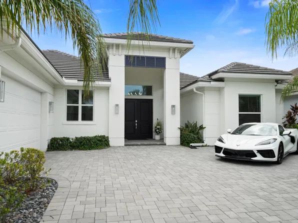 9315 SW PINNACLE Place, Port St Lucie, FL 34987