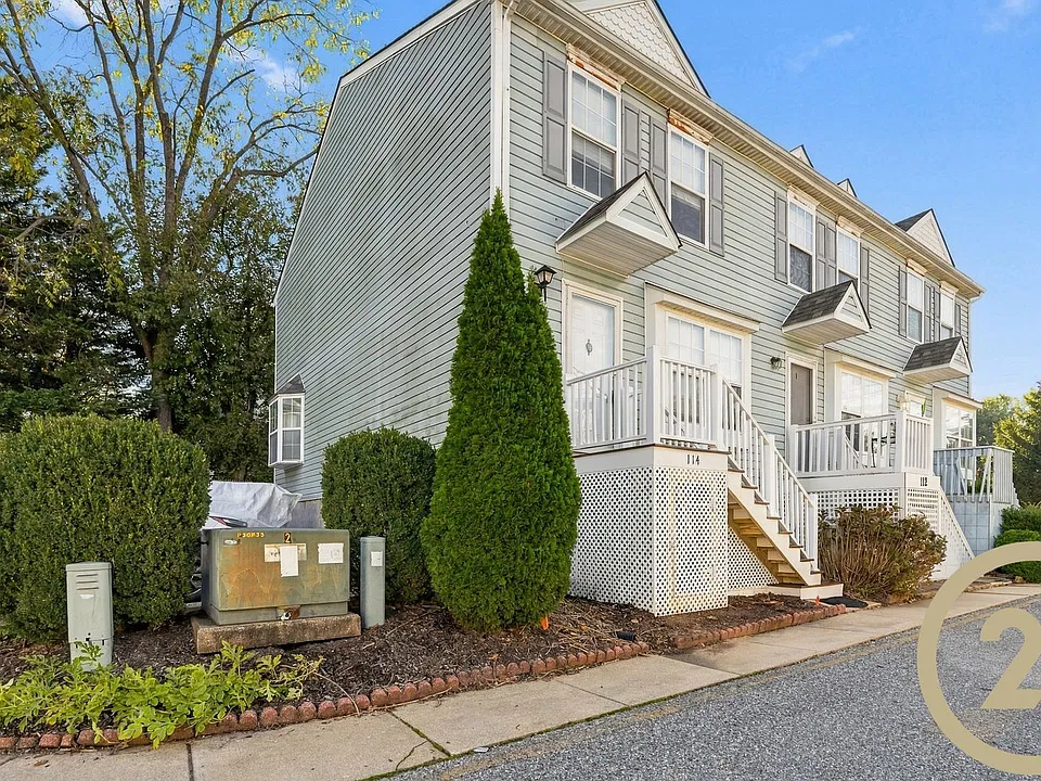 114 Gateway Dr