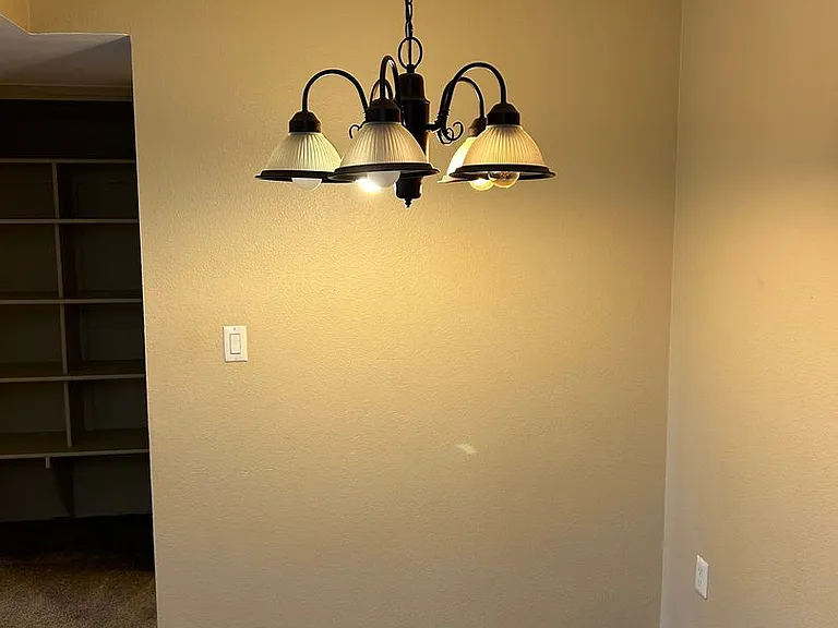 1385 W University Ave #102 — Photo 2