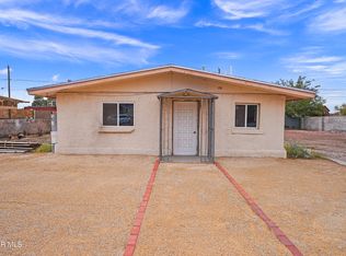 773 Lupe Anna Ln, Socorro, TX 79927