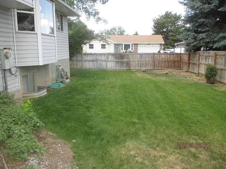 333 E Annalyn Cir — Photo 6