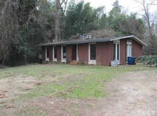 2700 Manning Pl, Raleigh, NC 27608