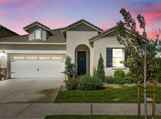 912 River Bend Dr, Lathrop, CA