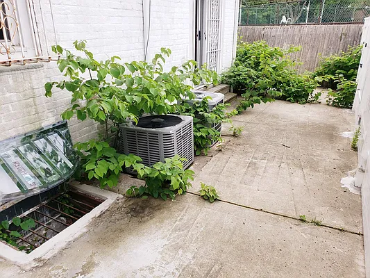 Rented by Metro Garden Realty NYC | media 10